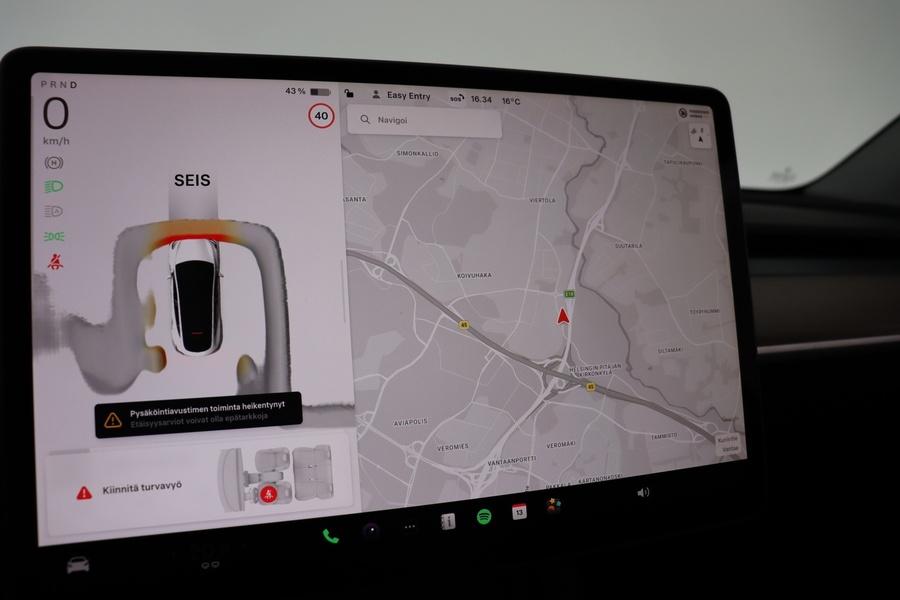 Tesla Model Y vaihtoauto