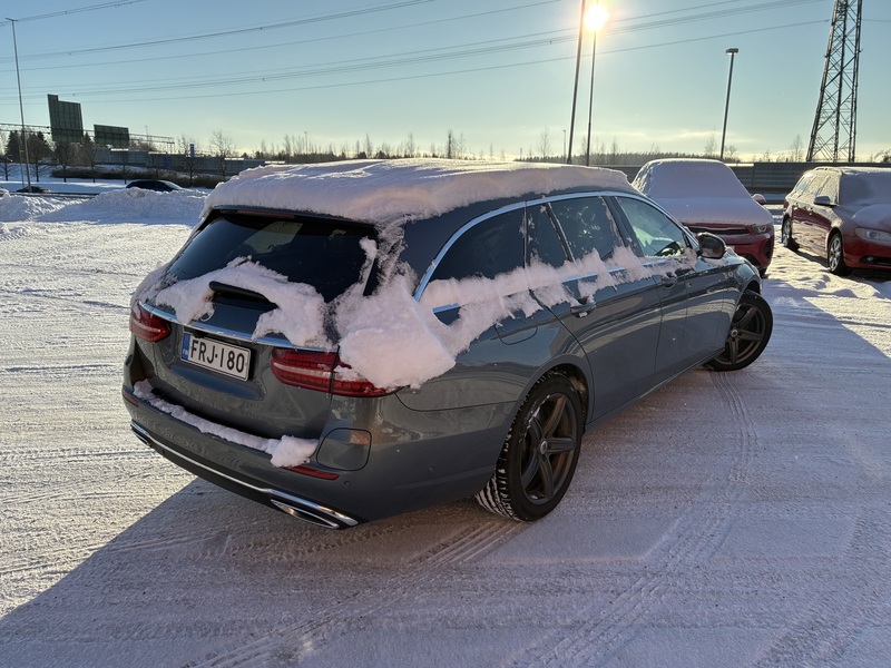 Mercedes-Benz E vaihtoauto