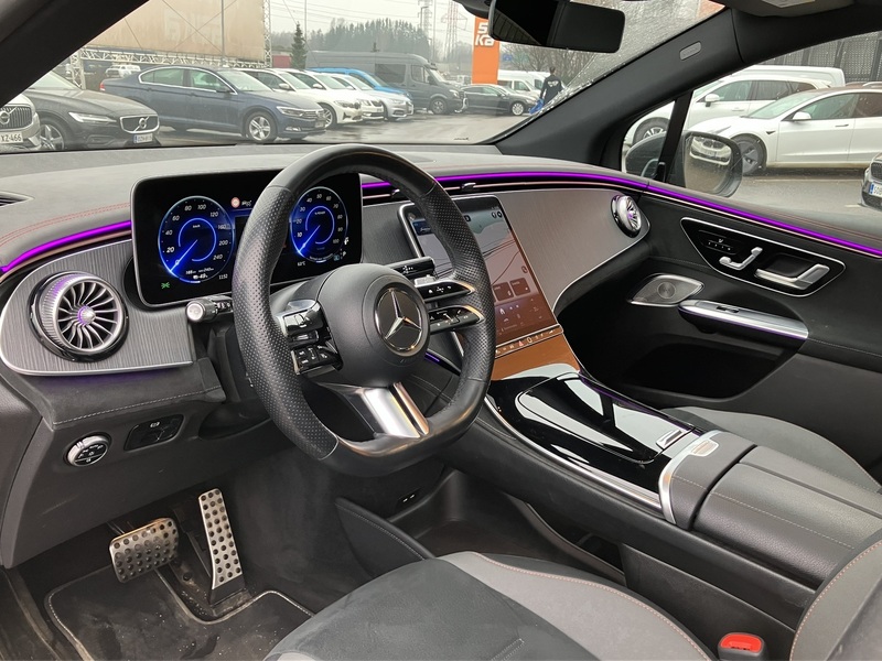 Mercedes-Benz EQE vaihtoauto
