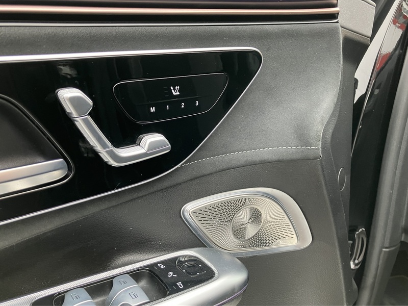 Mercedes-Benz EQE vaihtoauto