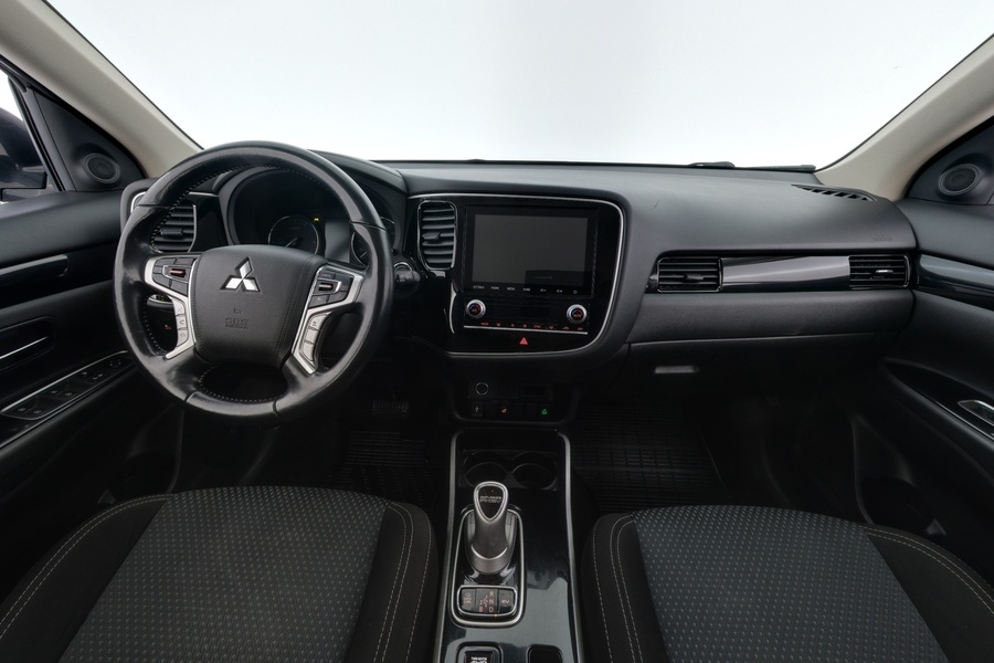 Mitsubishi Outlander vaihtoauto