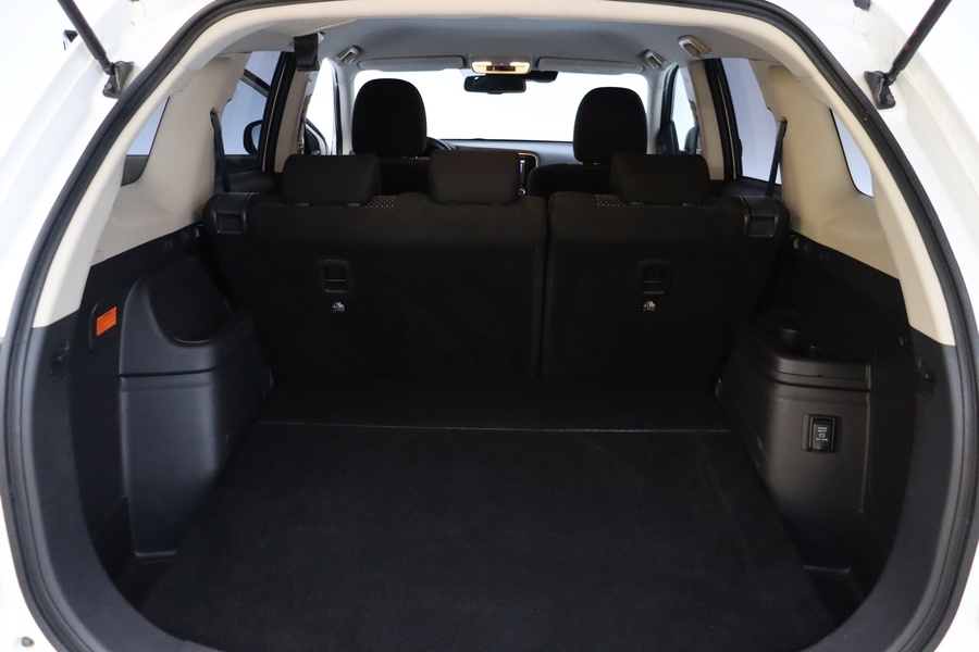 Mitsubishi Outlander vaihtoauto