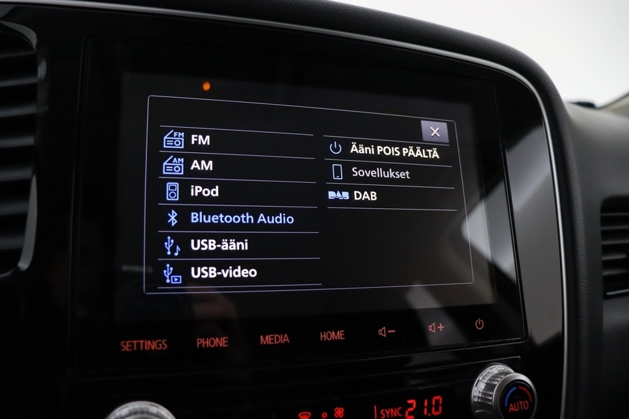 Mitsubishi Outlander PHEV vaihtoauto