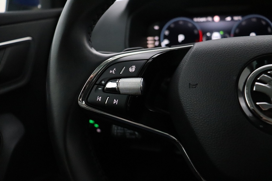 Skoda Karoq vaihtoauto