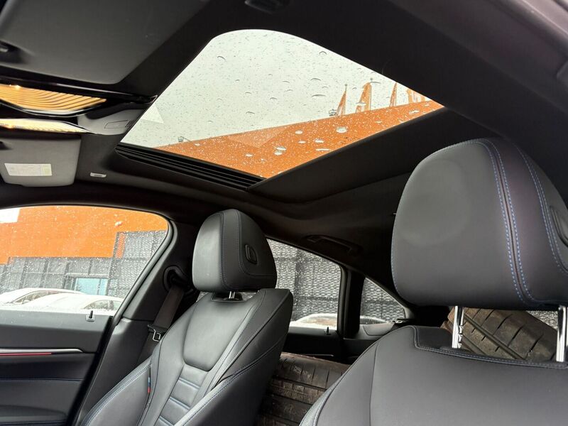 BMW i4 M50 vaihtoauto