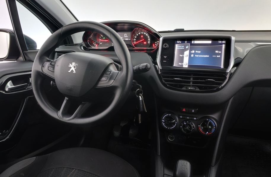 Peugeot 208 vaihtoauto