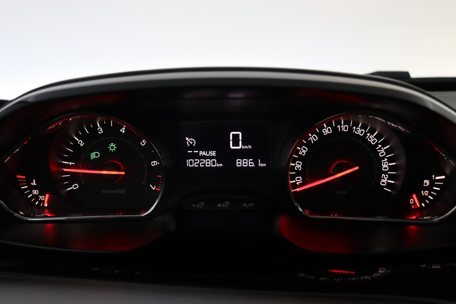 Peugeot 208 vaihtoauto