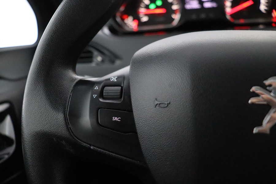 Peugeot 208 vaihtoauto