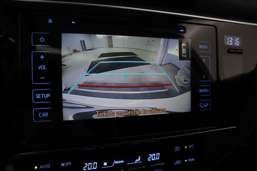 Toyota Auris vaihtoauto