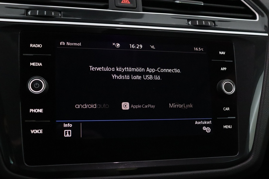 Volkswagen Tiguan vaihtoauto