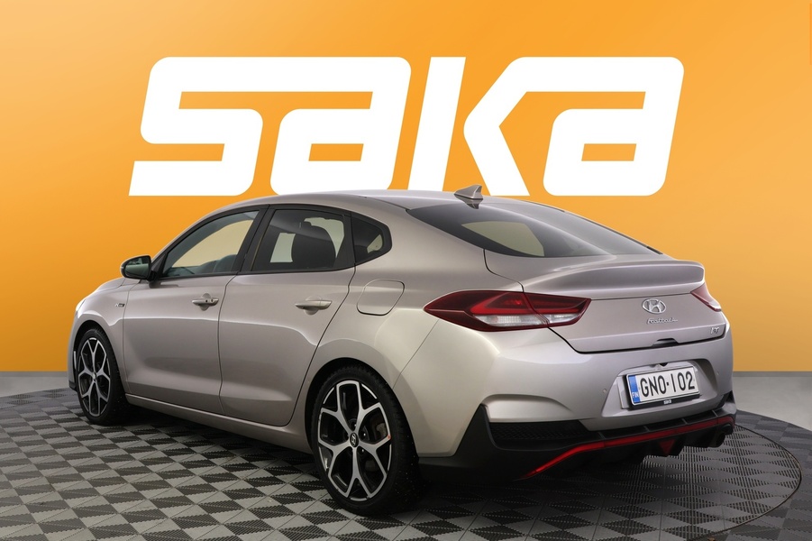 Hyundai i30 Fastback vaihtoauto