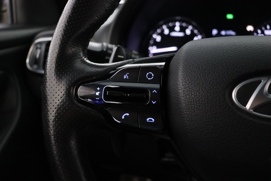 Hyundai i30 Fastback vaihtoauto