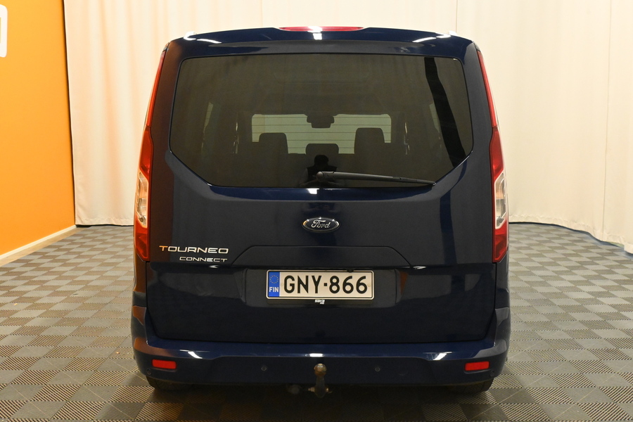 Ford Grand Tourneo Connect vaihtoauto