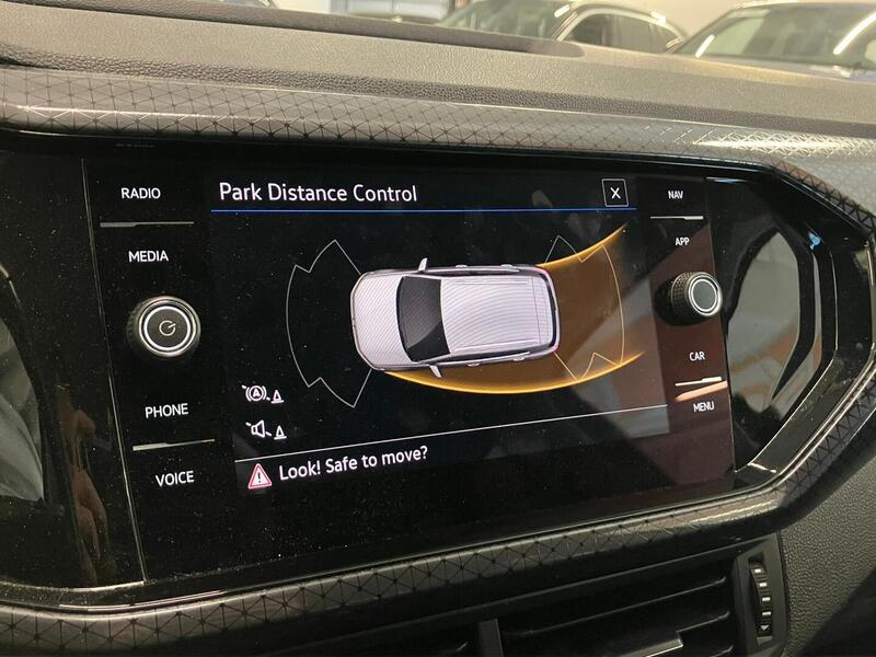 Volkswagen T-Cross vaihtoauto