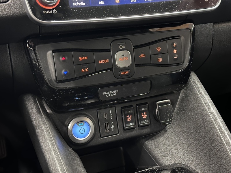 Nissan Leaf vaihtoauto