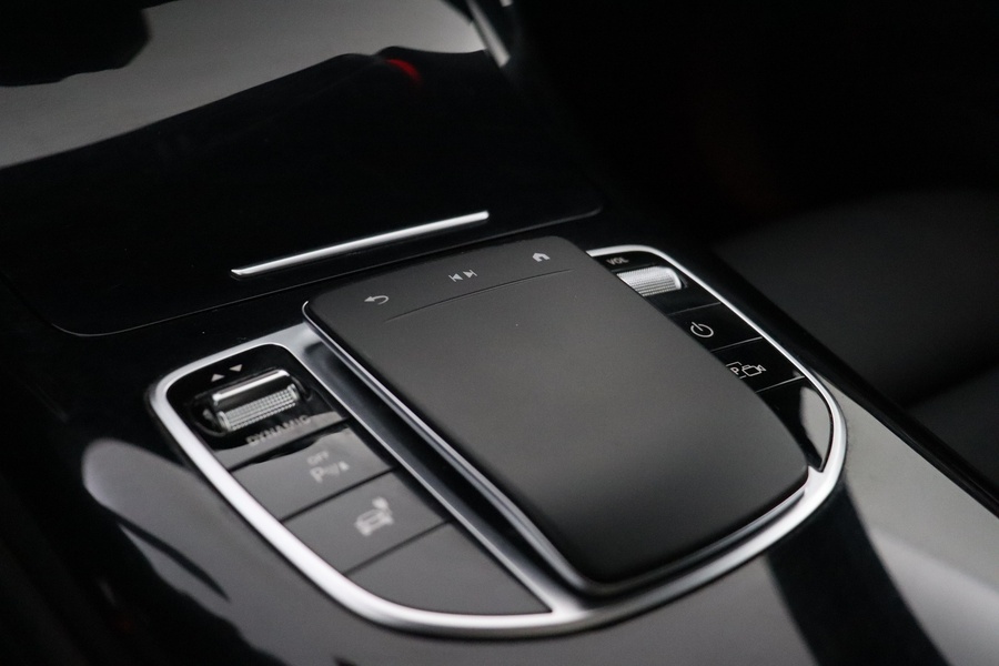 Mercedes-Benz EQC vaihtoauto