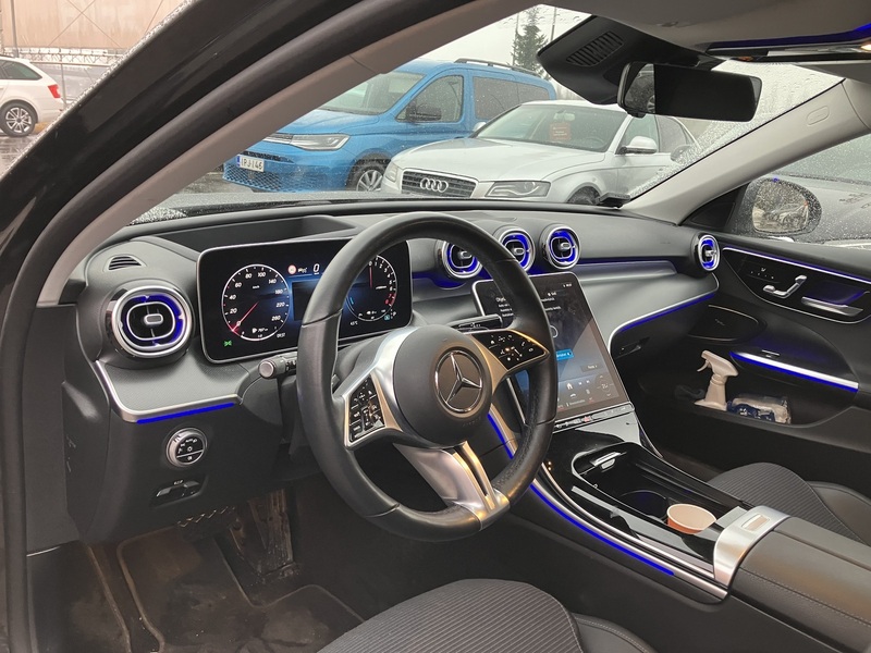 Mercedes-Benz C vaihtoauto