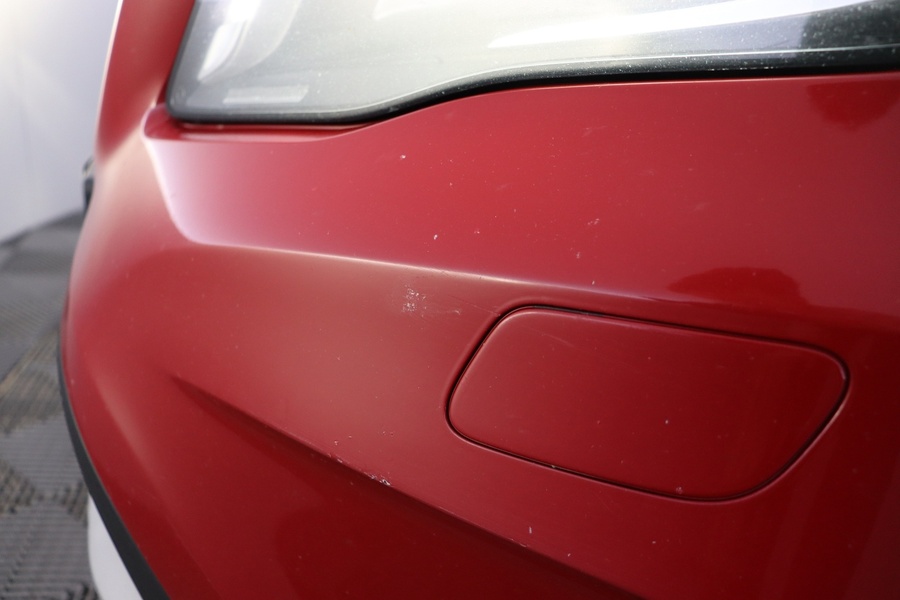 Mercedes-Benz GLA vaihtoauto