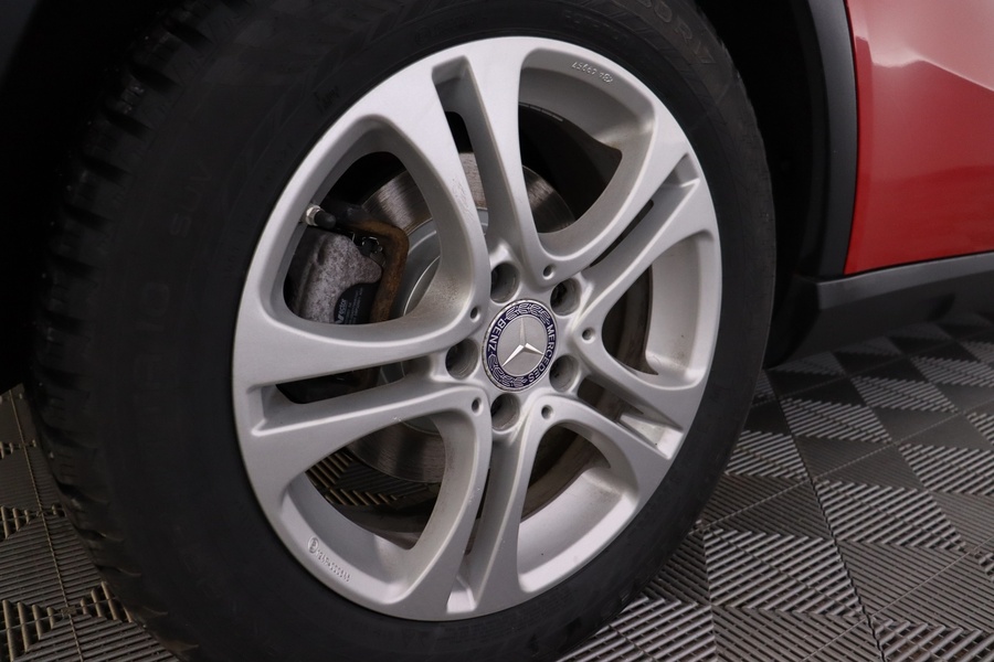 Mercedes-Benz GLA vaihtoauto