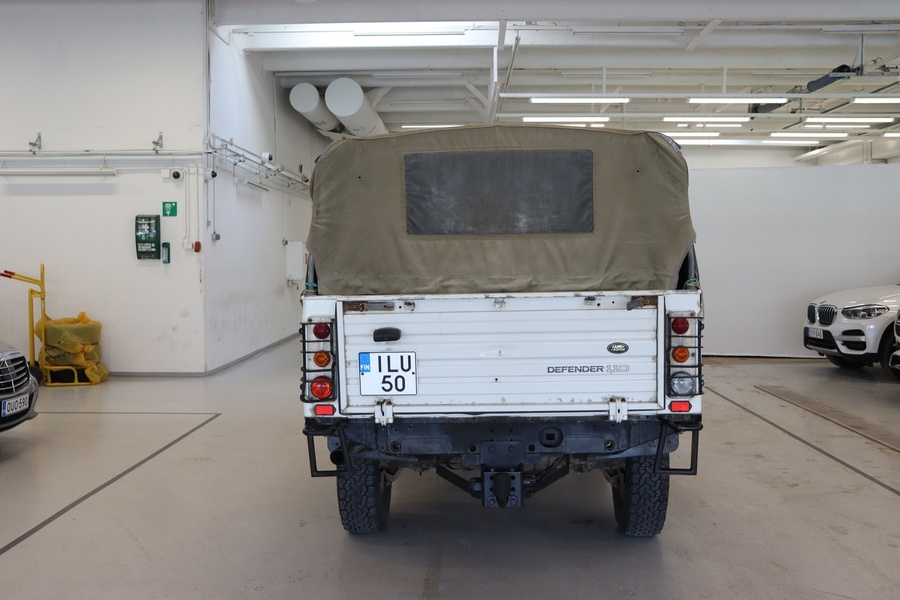 Land Rover Defender vaihtoauto