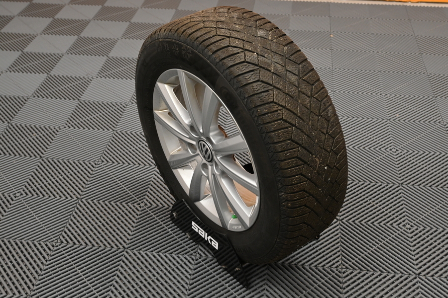 Volkswagen Caddy Maxi vaihtoauto