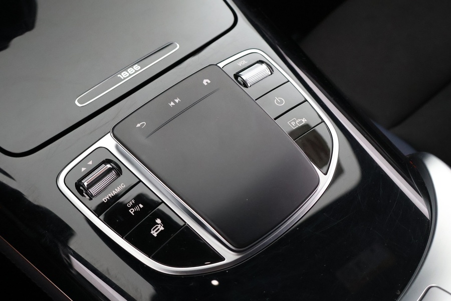 Mercedes-Benz EQC vaihtoauto