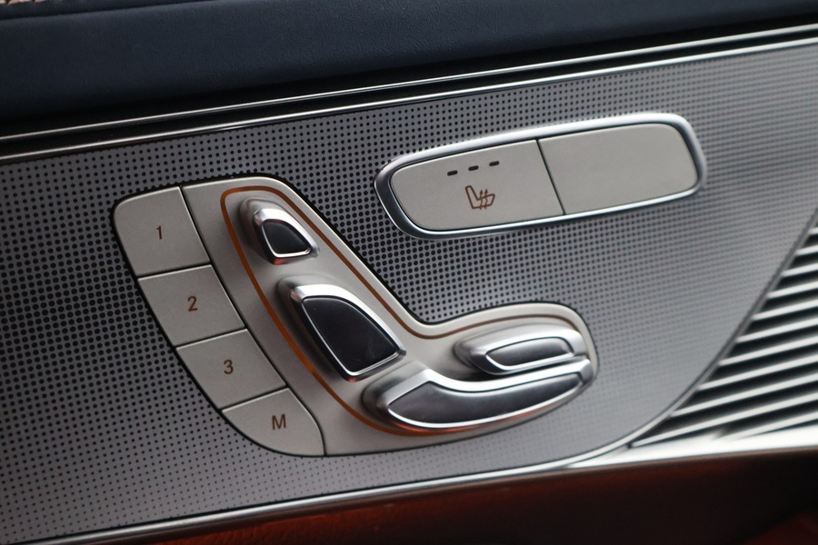 Mercedes-Benz EQC vaihtoauto