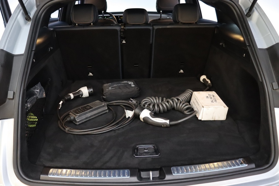 Mercedes-Benz EQC vaihtoauto