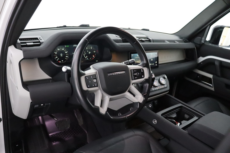 Land Rover Defender vaihtoauto