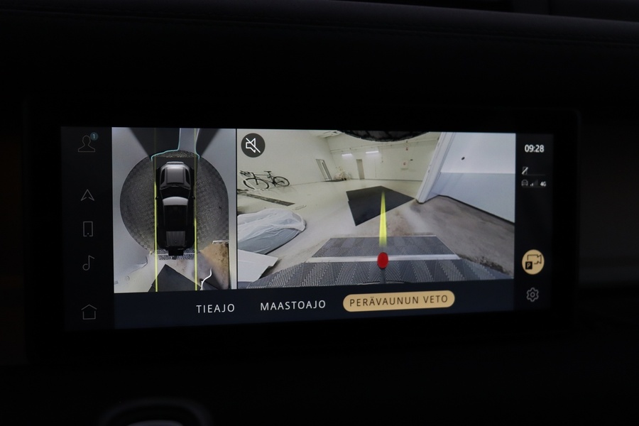 Land Rover Defender vaihtoauto