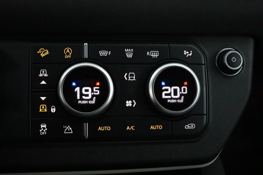 Land Rover Defender vaihtoauto