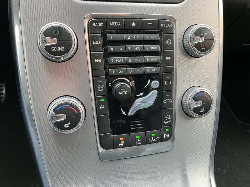 Volvo XC70 vaihtoauto