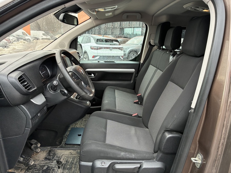 Toyota Proace Verso vaihtoauto