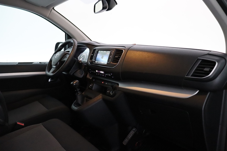 Toyota Proace Verso vaihtoauto