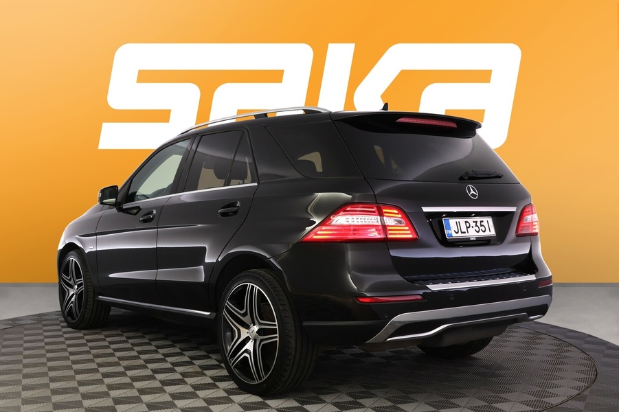 Mercedes-Benz ML vaihtoauto