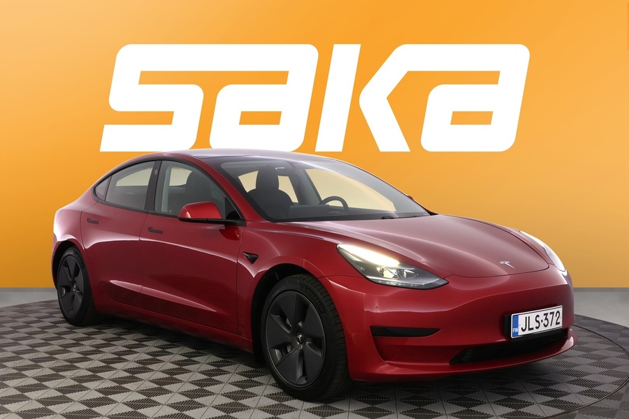 Tesla Model 3 vaihtoauto