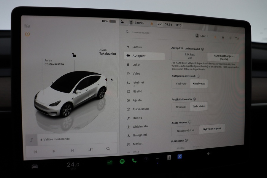 Tesla Model Y vaihtoauto