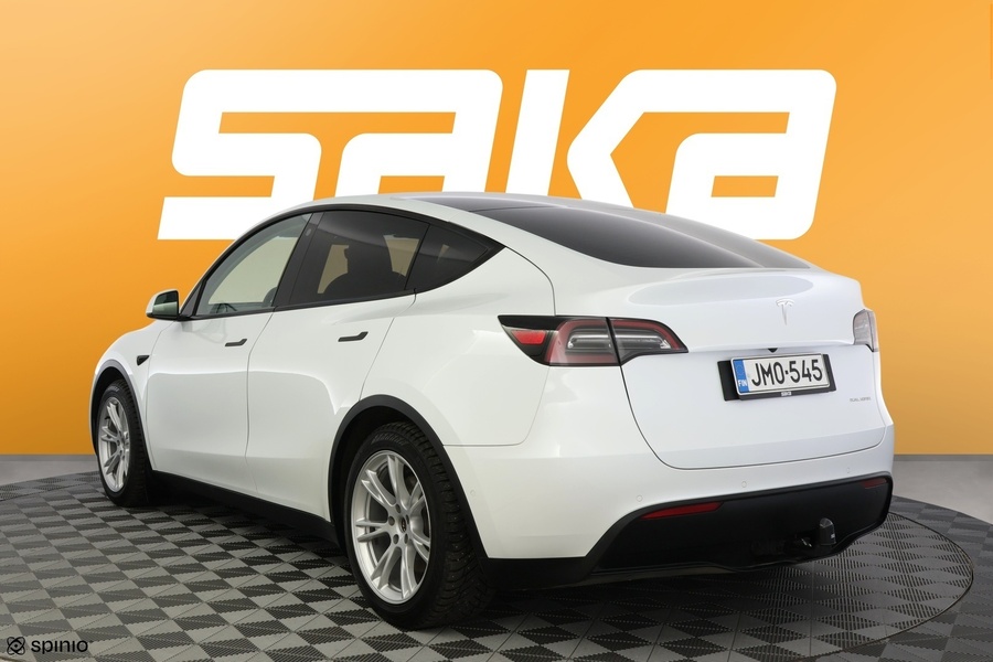 Tesla Model Y vaihtoauto