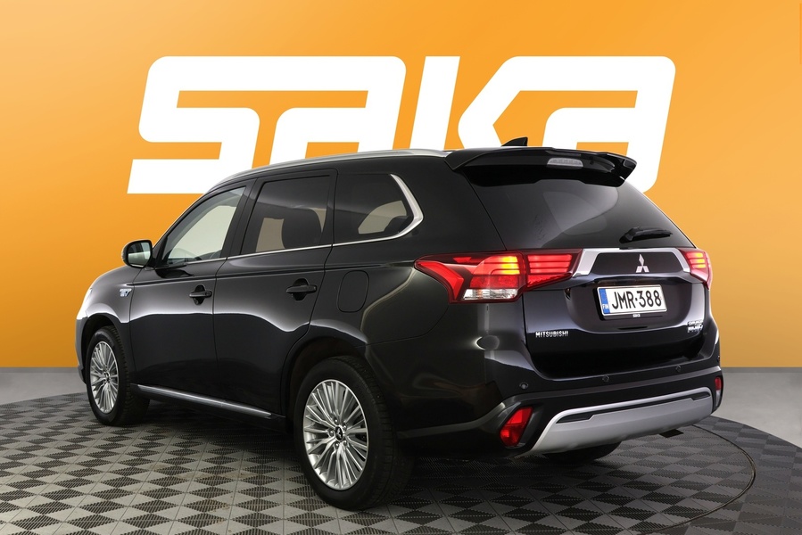 Mitsubishi Outlander PHEV vaihtoauto