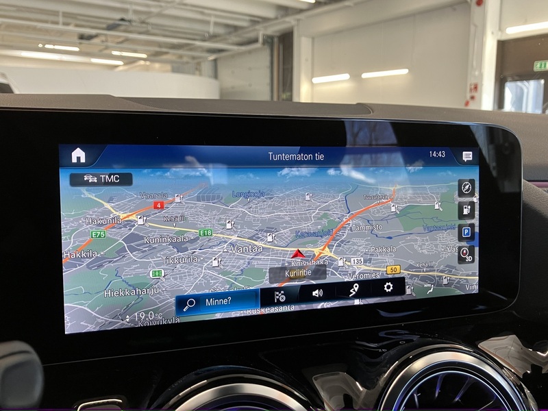 Mercedes-Benz EQA vaihtoauto