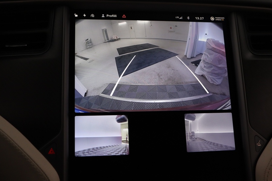 Tesla Model S vaihtoauto