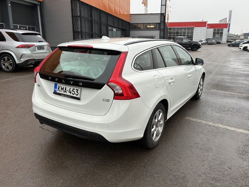Volvo V60 vaihtoauto