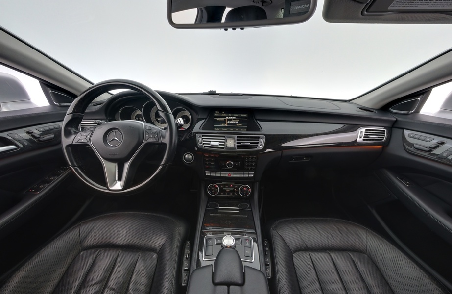 Mercedes-Benz CLS vaihtoauto