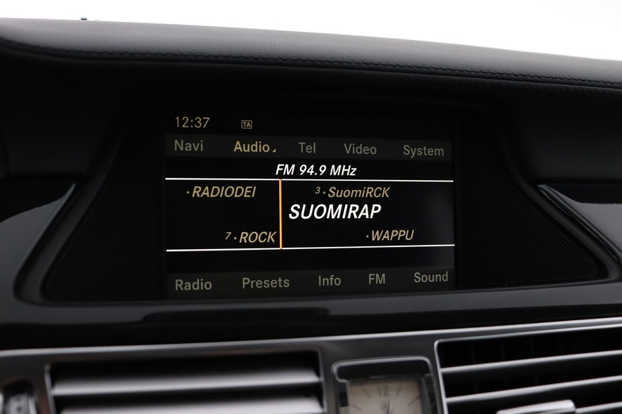 Mercedes-Benz CLS vaihtoauto