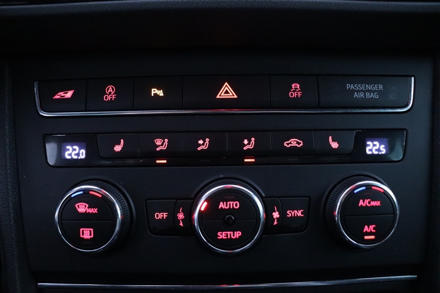 SEAT Leon vaihtoauto