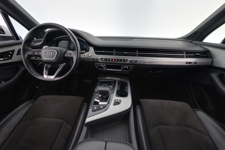 Audi Q7 vaihtoauto