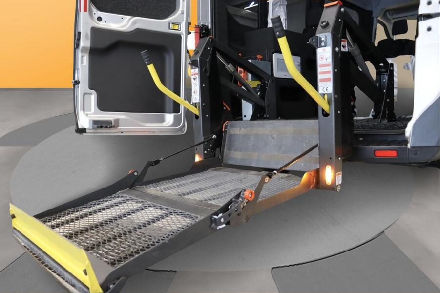 Ford Transit vaihtoauto