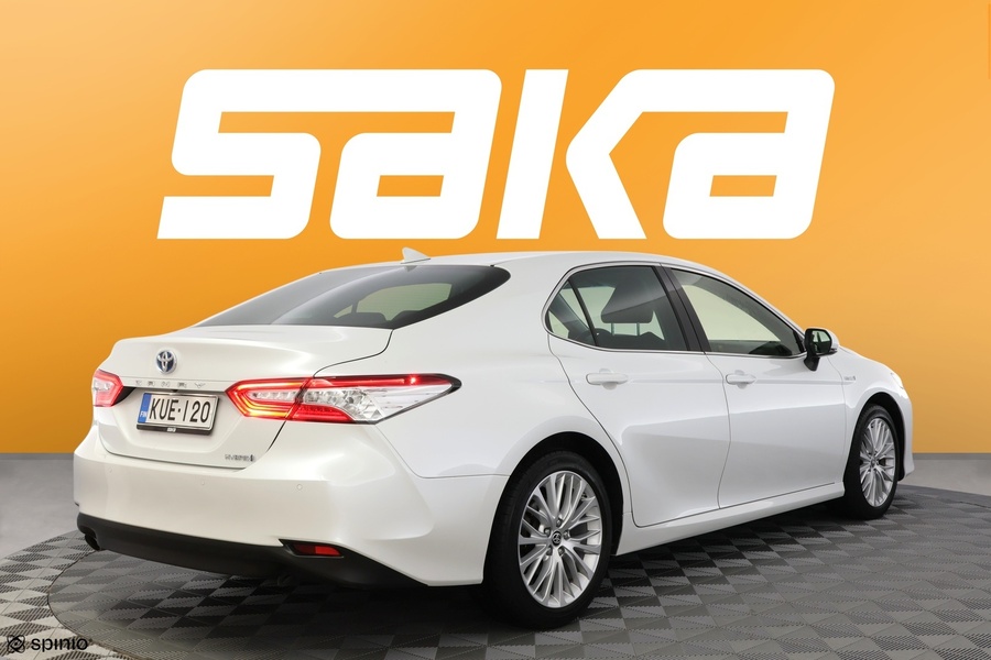 Toyota Camry vaihtoauto