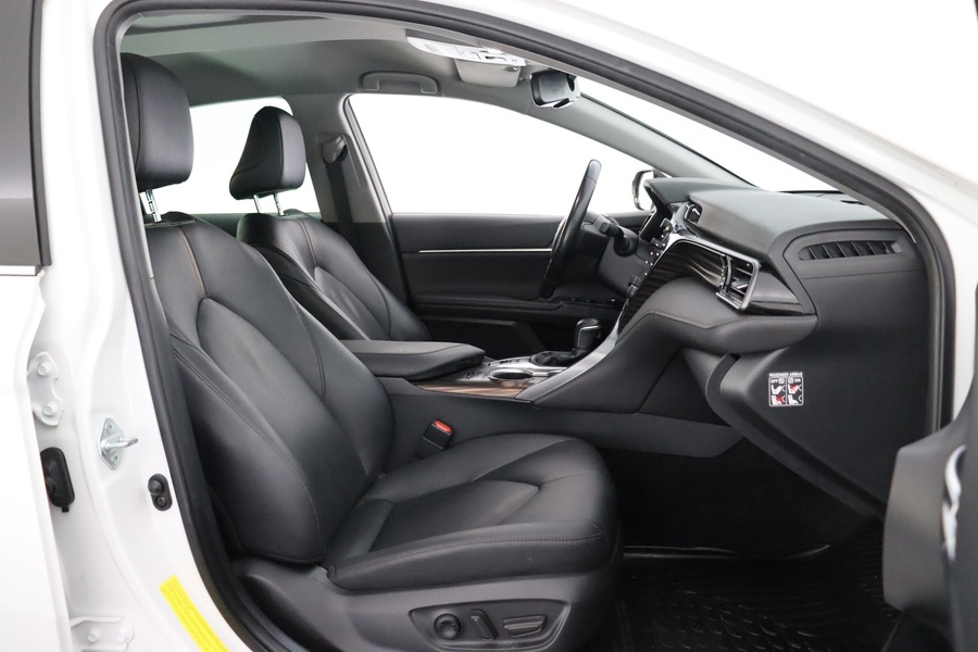 Toyota Camry vaihtoauto