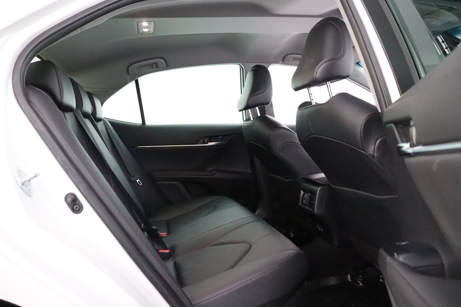 Toyota Camry vaihtoauto